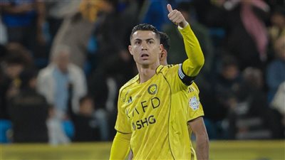 رونالدو يقود النصر للفوز على الخلود ومواصلة الزحف نحو صدارة الدوري السعودي
