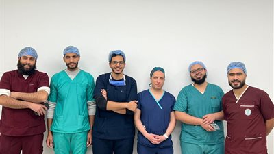 فريق بمجمع السويس الطبي ينقذ حياة فتاة سقطت من الطابق الثالث