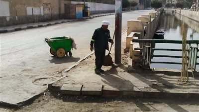 استمرار الحملات المكبرة للنظافة ورفع الإشغالات بميادين وشوارع مدينة الفيوم 