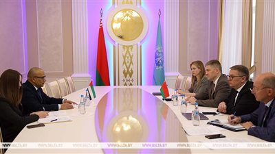 بيلاروسيا والإمارات تعززان التعاون في مجال التحول الرقمي 