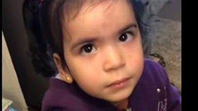 أنا مش معايا فلوس.. أول تعليق لمصور موقف الصغيرة سيليا بالإسكندرية