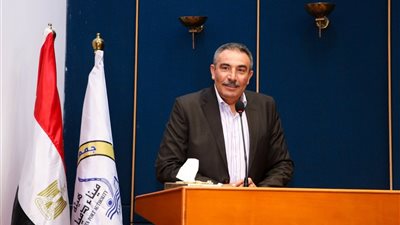 رئيس ميناء دمياط: جاهزون لاستقبال أكبر السفن.. وتحقيق أعلى معدلات الكفاءة التشغيلية