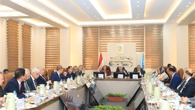 وزير التعليم العالي يترأس اجتماع الأعلى للجامعات.. ويوجه بسرعة إعلان النتائج للطلاب