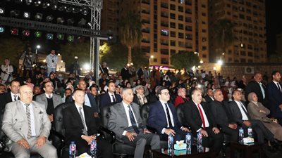 وزير الثقافة ومحافظ أسوان    