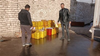 محافظة الجيزة تضبط منشآت غير مرخّصة لإعادة تدوير زيوت السيارات وغش الأسمدة الزراعية