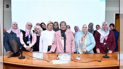 مستشفيات جامعة عين شمس: تطبيق الذكاء الاصطناعي والرقمنة في المناهج الأكاديمية وأبحاث التمريض