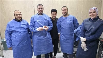 استئصال ورم كبير بقولون مريض بالمنظار المتقدم دون جراحة بمستشفيات جامعة بني سويف