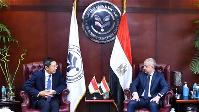 مصر وسنغافورة تبحثان تعزيز الشراكة الاستثمارية في الموانئ والطاقة الخضراء