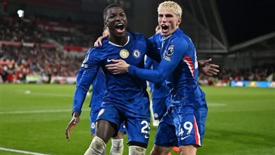 القنوات الناقلة لمباراة تشيلسي وليدز يونايتد بث مباشر اليوم في الدوري الإنجليزي 2025/2026