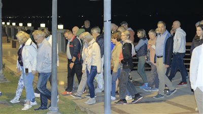 فوج سياحي متعدد الجنسيات ينعش الحركة السياحية في بني سويف بجولة على كورنيش النيل