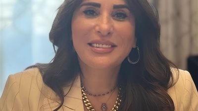 وزيرة الإسكان توجه رؤساء المدن بمنع الظواهر العشوائية وتنظيم مواقف الميكروباصات ومنع أي وقوف عشوائي
