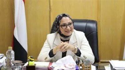 من الواحات وأول سيدة تشغل منصب محافظ الوادي الجديد.. ننشر السيرة الذاتية لـ حنان مجدي