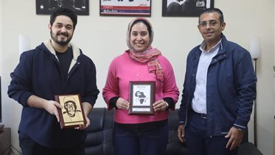 رئيس المركز القومي للسينما يستقبل ويكرّم صُنّاع الأفلام الفائزة ببنين