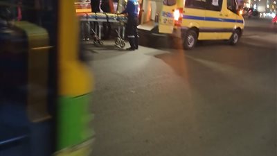 إصابة شاب في تصادم سيارة بموتوسيكل بشارع التسعين الجنوبي بالتجمع الخامس