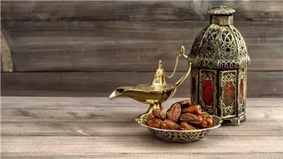 طول عمرنا بنقوله غلط.. متى يقال دعاء الإفطار في رمضان؟| تعرف على الصيغة الصحيحة 
