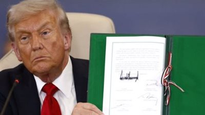 بقرار من ترامب.. الرسوم الجمركية الجديدة بنسبة 10% تدخل حيز التنفيذ 
