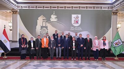 رئيس جامعة القاهرة: ملف الجودة والاعتماد أولوية استراتيجية وهو أحد الركائز الأساسية لتعزيز التنافسية الدولية 