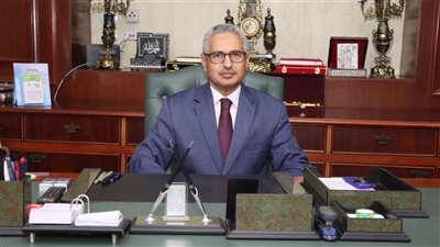 محافظ بني سويف يوجه بحل أزمة مياه منية الجيد وإنشاء موقف بقرية سنور