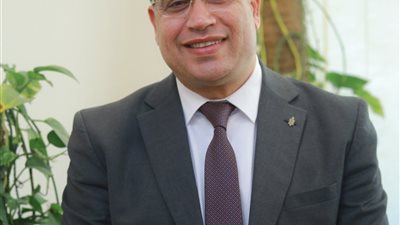 مصادر: قرار مرتقب بتعيين أيمن عبد المجيد الشبيني رئيسًا لجامعة العريش