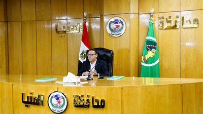  نائب محافظ المنيا يتابع معدلات تنفيذ مشروعات حياة كريمة ويوجه بتسريع نسب الإنجاز