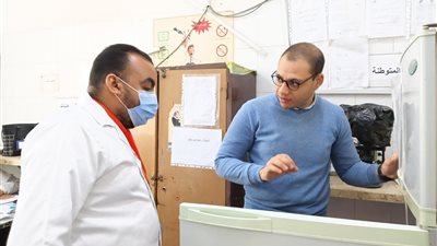 حملات مفاجئة لمراجعة سلاسل تبريد الطعوم وضبط المنظومة الوقائية بسوهاج