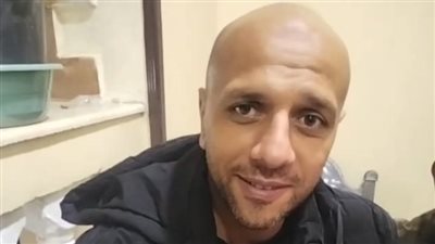معتز إينو نجم الأهلي السابق أثناء مشاركته بدورة رمضانية بالمنوفية: الدوري في الجزيرة