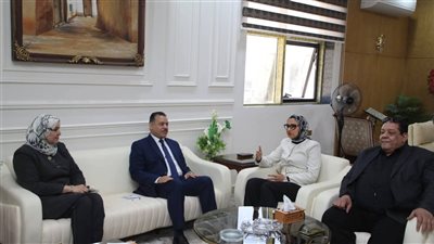 محافظ الوادي الجديد ورئيس جامعة الوادي الجديد يبحثان إجراءات إنشاء مستشفى الوادي الجديد الجامعي