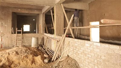 بتكلفة 7 ملايين جنيه.. محافظ المنيا يتفقد الأعمال الإنشائية بالمركز التكنولوجي بأبوقرقاص