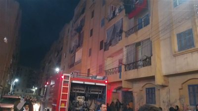 دون إصابات.. السيطرة على حريق شقة سكنية بمساكن مبارك بإيتاي البارود بالبحيرة| صور