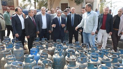 محافظ بني سويف يوجه بتكثيف المرور على مستودعات البوتاجاز ومراجعة اشتراطات الحماية المدنية
