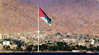 صفارات الإنذار تدوي في مدينة العقبة بالأردن