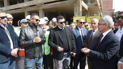 محافظ بني سويف يتفقد مشروع إحلال وتجديد مستشفى ببا المركزي