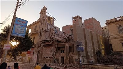 إصابة 4 في انهيار عقار قديم في ميدان بالاس بالمنيا