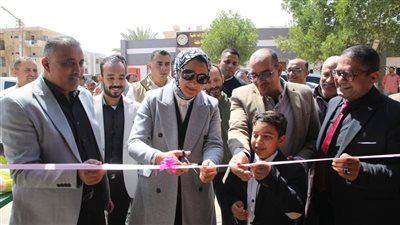 على هامش جولتها الميدانية.. محافِظة الوادي الجديد تفتتح «أهلًا رمضان» وتتفقد منظومة إتاحة السلع المخفضة بالداخلة