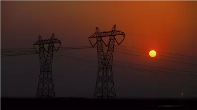 العراق في ظلام تام.. انقطاع كامل للكهرباء بعد اندلاع الحرب