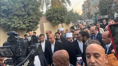 وزير الأوقاف يشارك في ختام مسابقة أصوات من السماء ويحضر أطول مائدة إفطار بالمنيا