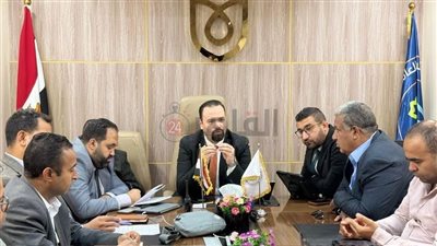 مراجعة شاملة لأداء منشآت الرعاية الصحية بالأقصر وتحديث خطط العمل | صور