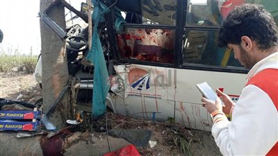 خروج مصابي حادث أتوبيس المحلة - طنطا بعد تماثلهم للشفاء