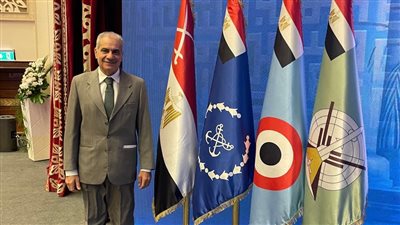 رئيس جامعة أسوان يشارك في الندوة التثقيفية الـ43 بعنوان تضحيات صناع مجد احتفالا بيوم الشهيد والمحارب القديم