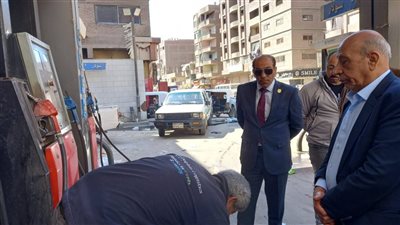 وكيل تموين القليوبية يقود جولات مفاجئة على محطات الوقود ومستودعات البوتاجاز بعد تحريك الأسعار