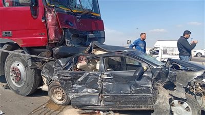 إصابة 5 أشخاص عقب تصادم 13 سيارة بالطريق الصحراوي بالإسكندرية