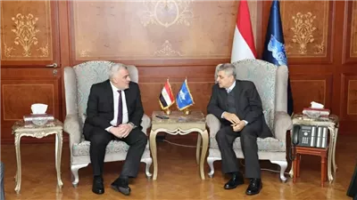 قناة السويس تتعاون مع جهاز تنمية الثروة السمكية لتدريب الصيادين العاملين على مراكب الصيد وزيادة التصدير