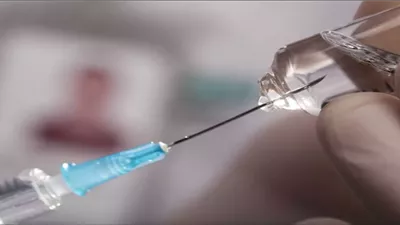 هل الحقن العلاجية تُبطل الصيام؟.. أمين الفتوى يجيب