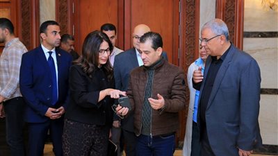 قبل افتتاحه التجريبي.. وزيرة الثقافة تتفقد الاستعدادات النهائية لمسرح مصر.. وتؤكد: سيمثل دفعة قوية للحركة المسرحية