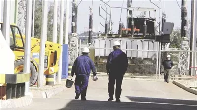 صيانة مكثفة ومراقبة مستمرة.. استعدادات غير مسبوقة لشبكة الكهرباء قبل عيد الفطر