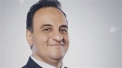 المرايا للثقافة والفنون تقدم لأول مرة عرضًا مسرحيًا إذاعيًا من تراث مسرح الريحاني بعنوان أنا وإنتي.. بطولة هشام إسماعيل