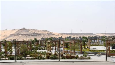 محافظ أسوان يوجه برفع درجة الاستعداد القصوى.. وغلق الملاحة النهرية بصفة مؤقتة بسبب العاصفة الترابية