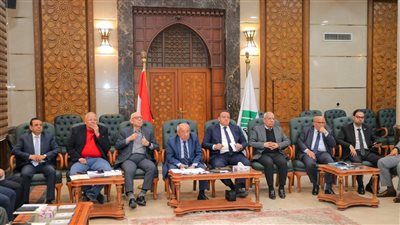 النبراوي يٌسلِّم عبد الغني مهام وملفات النقابة بحضور الأعضاء المكملين الفائزين وهيئة مكتب نقابة المهندسين