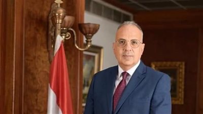 استعدادًا للعيد.. وزير الري يوجه برفع درجة الاستعداد وتفعيل غرف الطوارئ خلال أيام الإجازة
