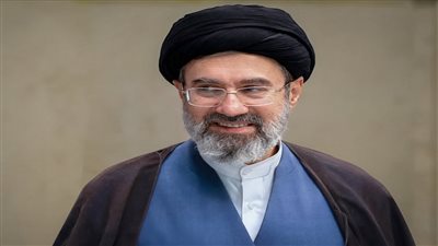 تقارير: مجتبى خامنئي مصاب ومعزول ولا يرد على الرسائل التي تنقل إليه